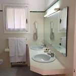 3 Botti Hotel Baja Cerdeña