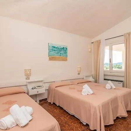 3 Botti Hotell Baja Sardinia