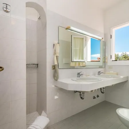 3 Botti Hotel 3*