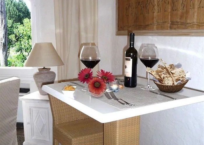 3 Botti 3* Baja Sardinya