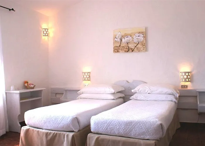 3 Botti 3* Baja Sardinya